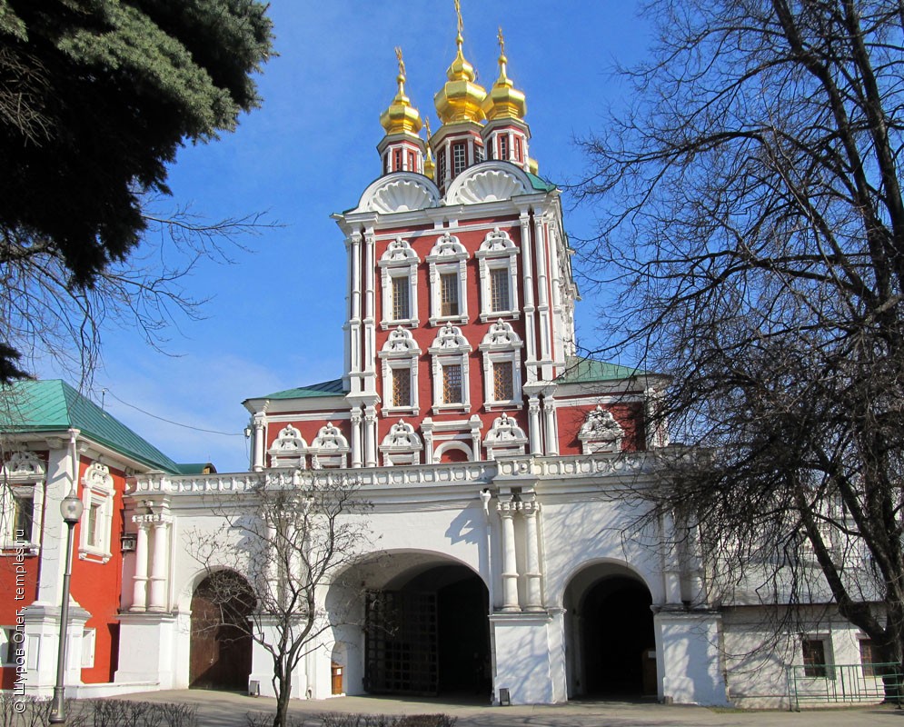 novodevichy convent tour 02