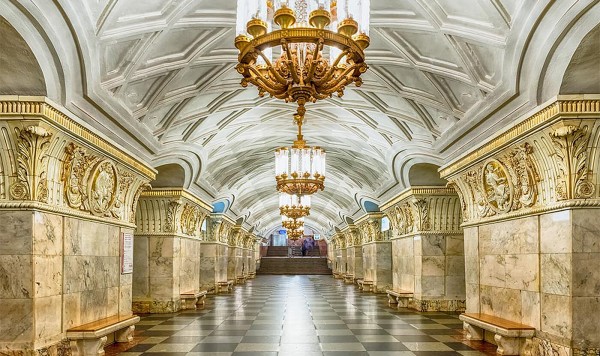 Moscow Metro Tour